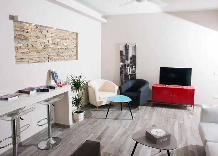 Orsini Family Deluxe Apartment By Mamo Florence