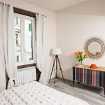 Orsini Family Deluxe Apartment By Mamo Florence